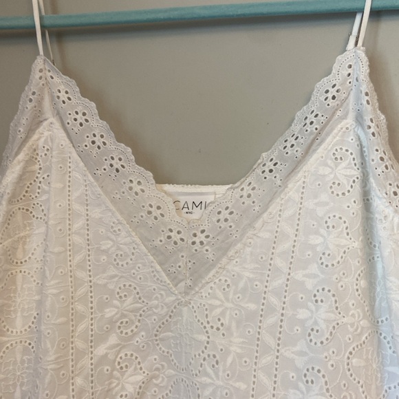CAMI NYC White Embroidered Cami eyelet detail size large - Picture 3 of 8